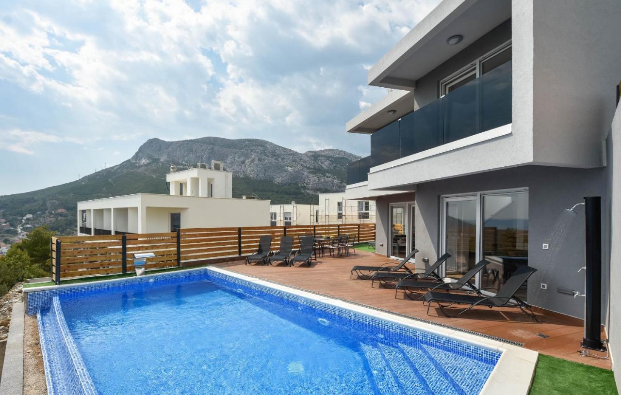 Villas Alfa & Omega Klis Luaran gambar